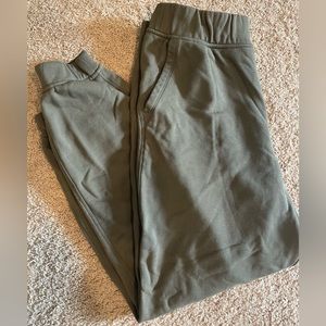 Lululemon relaxed high rise jogger